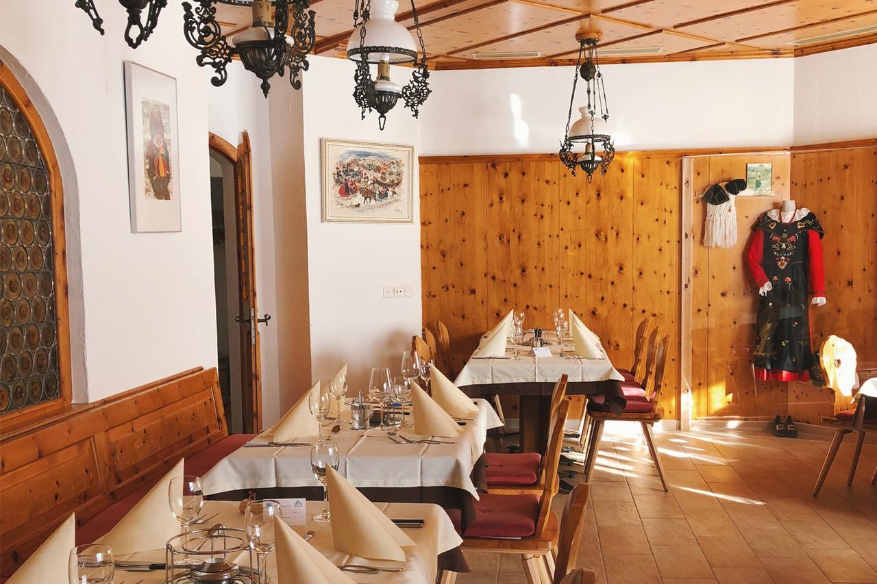 Catrina Hotel Disentis Exterior photo